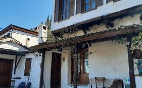 Nikbin Yamac Pansiyon